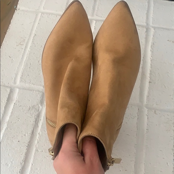 Camel Booties - Picture 5 of 6